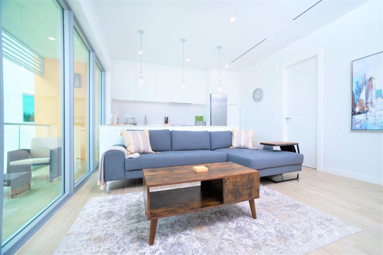 Cayman Luxury Rentals At One Canal Point George Town Eksteriør bilde