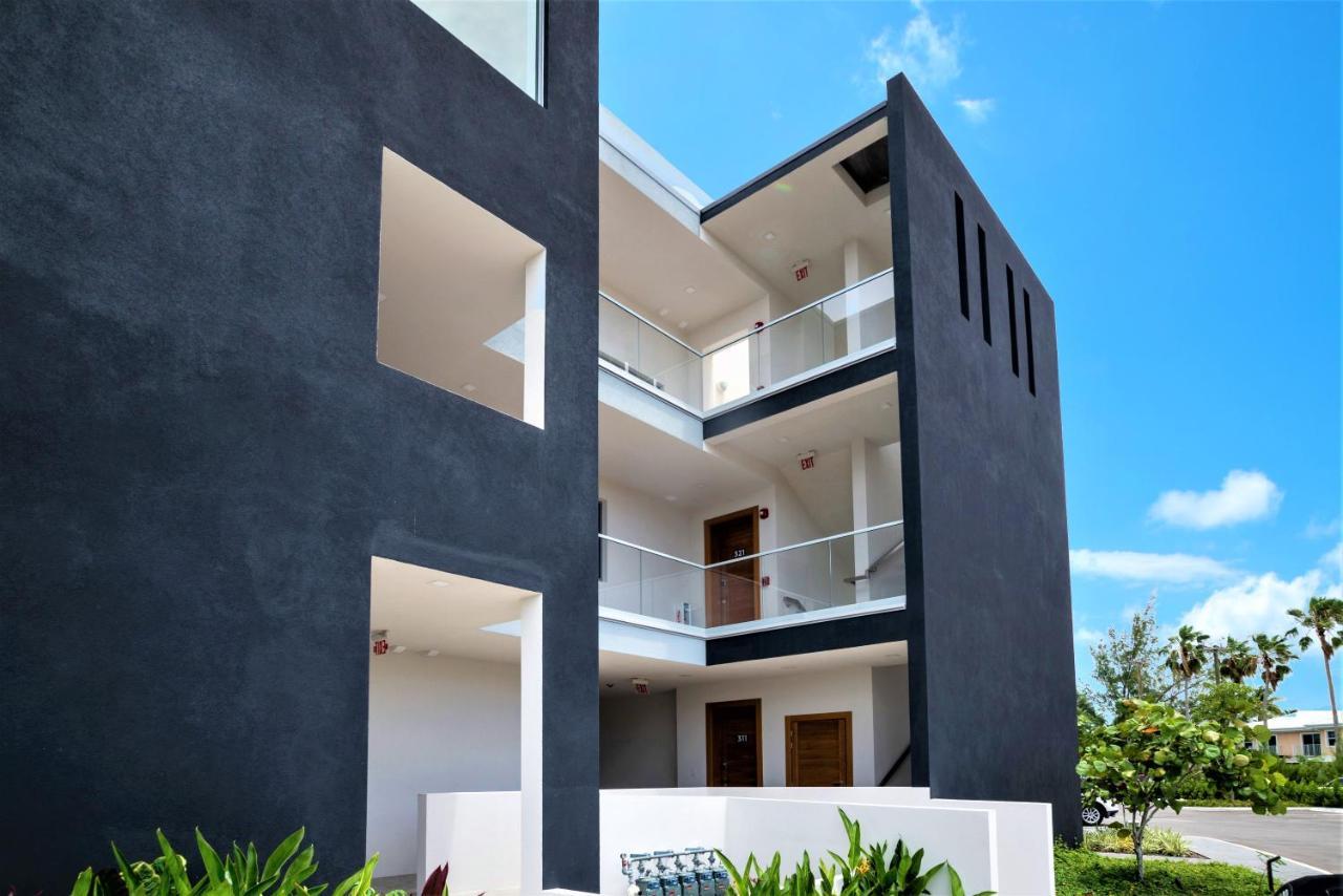 Cayman Luxury Rentals At One Canal Point George Town Eksteriør bilde