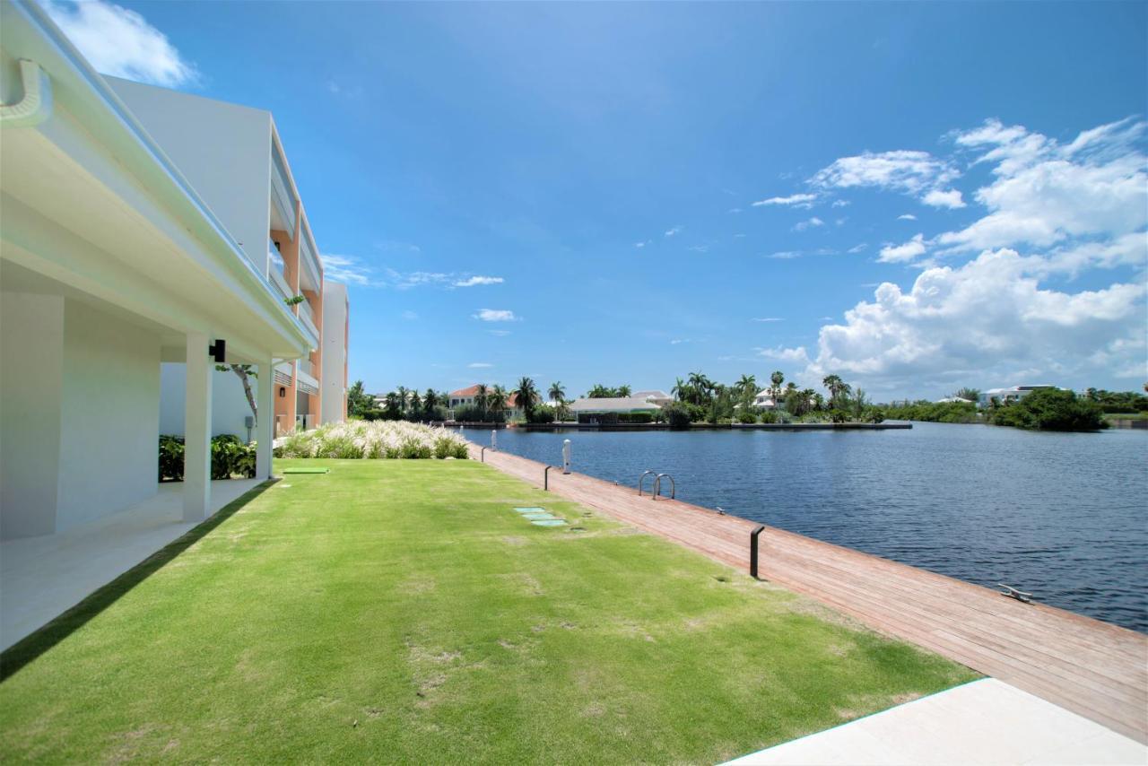 Cayman Luxury Rentals At One Canal Point George Town Eksteriør bilde