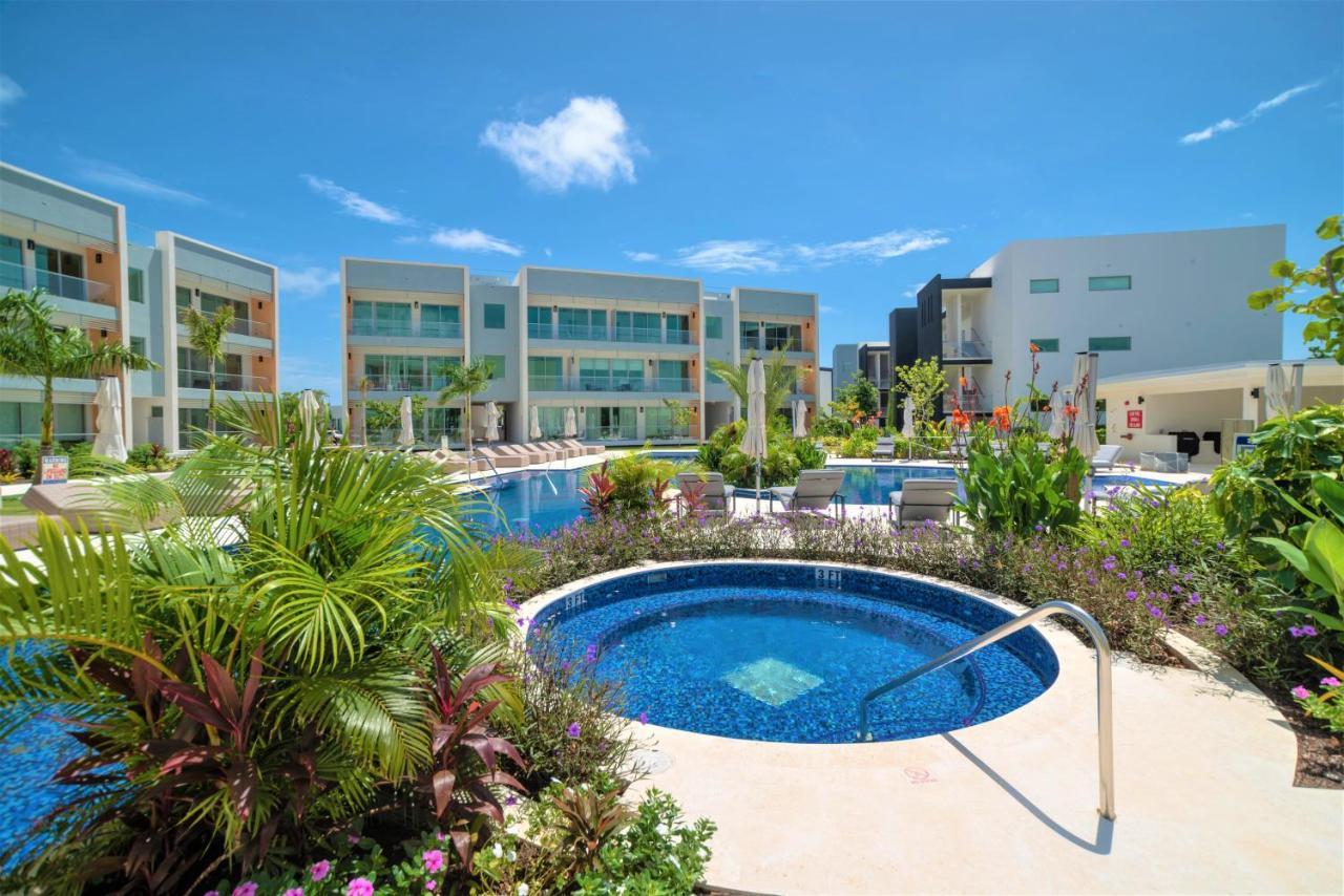 Cayman Luxury Rentals At One Canal Point George Town Eksteriør bilde