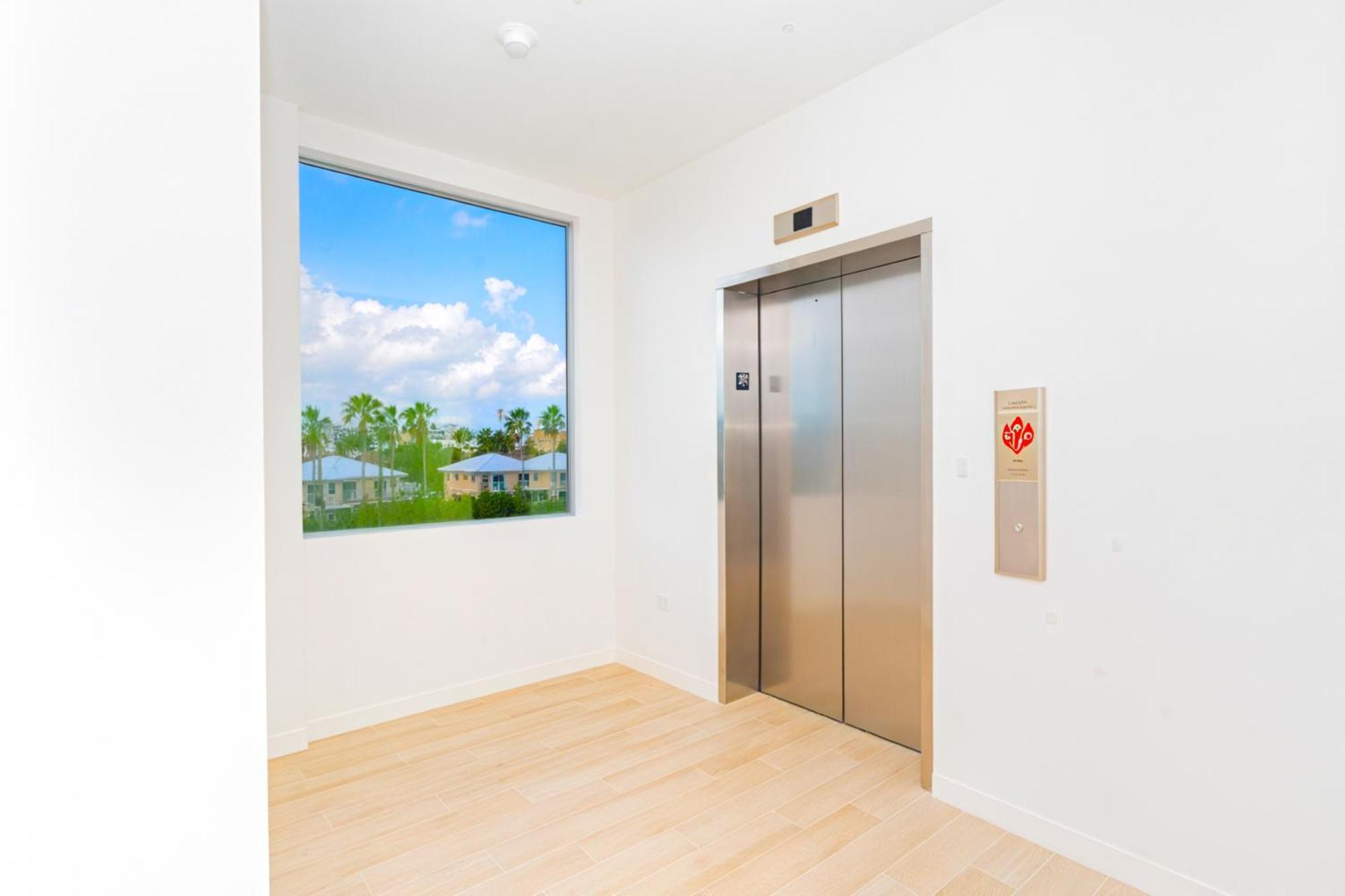 Cayman Luxury Rentals At One Canal Point George Town Eksteriør bilde
